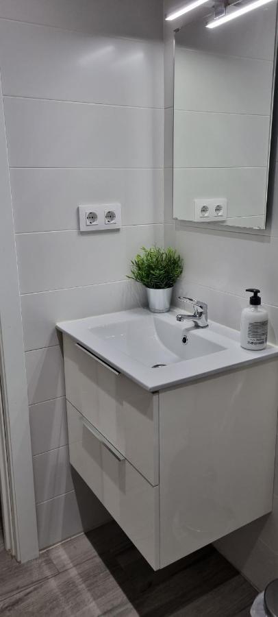 Apartamento Happy Place Madrid Ngoại thất bức ảnh